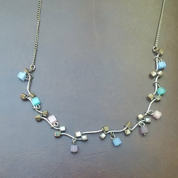 Pretty Lia Sophia silver necklace - Picture 3 of 8